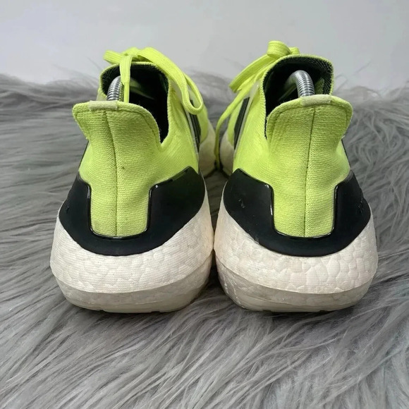 Adidas UltraBoost 22 Mens Size 11.5 Solar Yellow Black Athletic Running Sneakers - Picture 5 of 10
